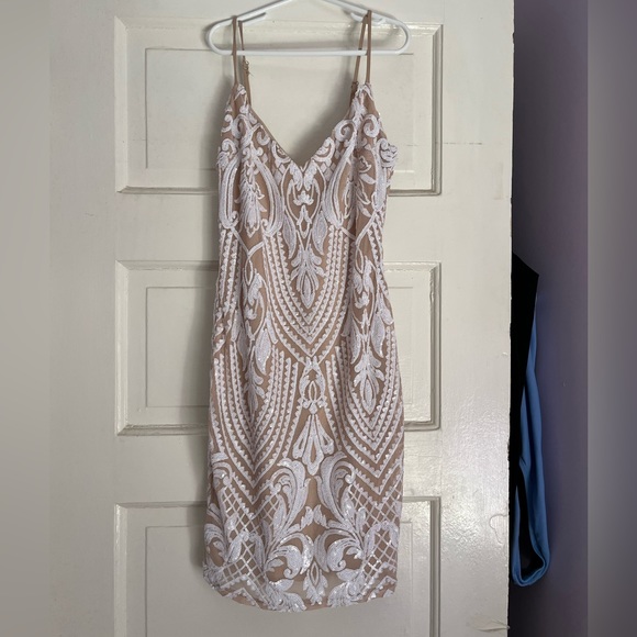 Lace Shine on Sequin Dress Windsor - Picture 1 of 3